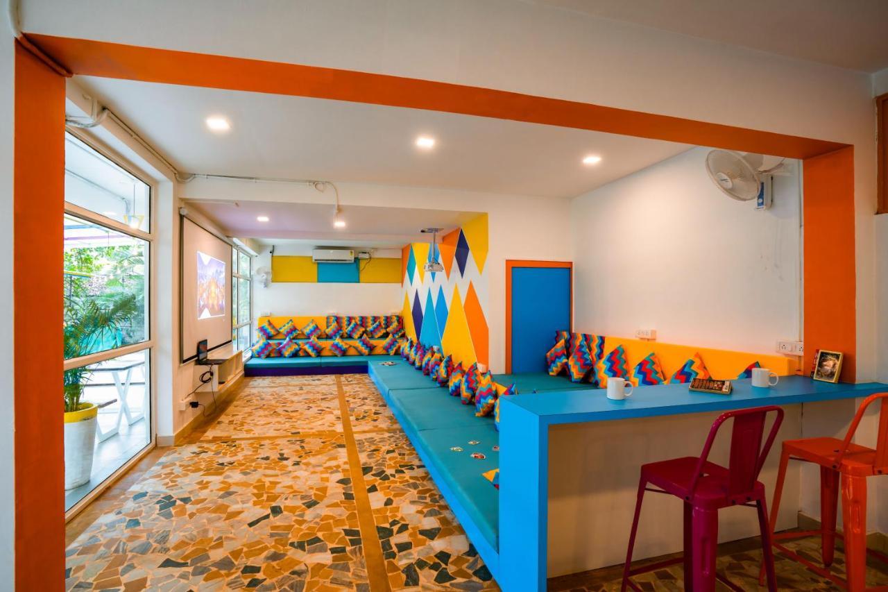 Gostops Plus Goa Vagator Velha Goa Exterior foto