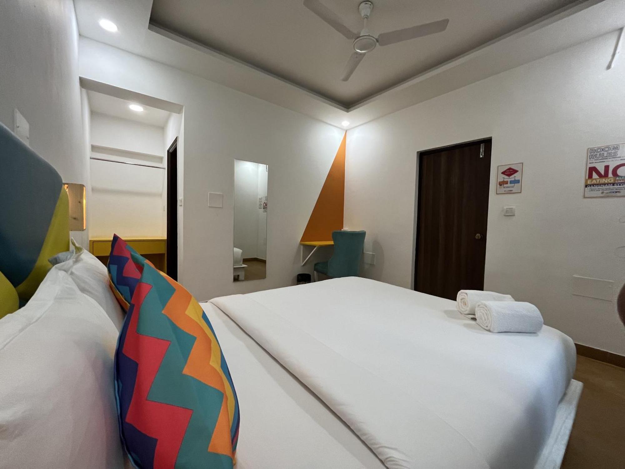 Gostops Plus Goa Vagator Velha Goa Exterior foto