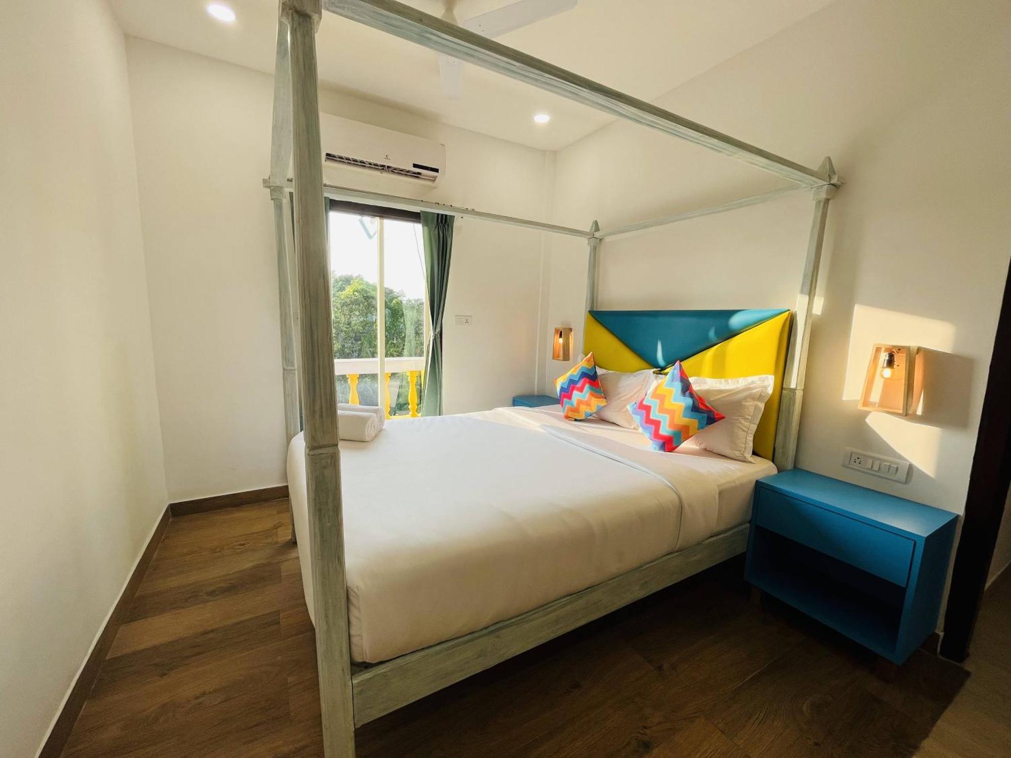Gostops Plus Goa Vagator Velha Goa Exterior foto